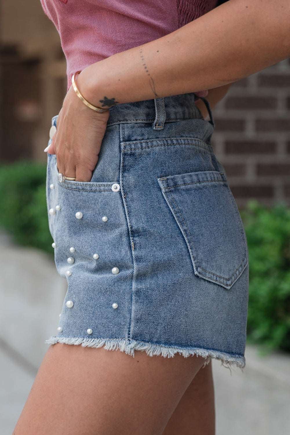 Dusk Dreams Pearl Denim Shorts – Medium Wash