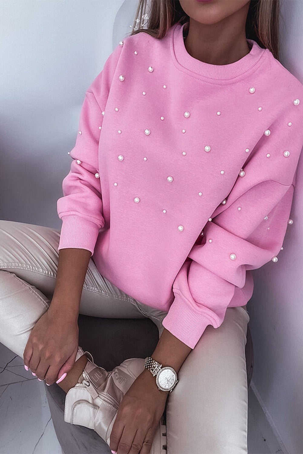 Bonbon Pearl Sweatshirt – Ribbed Crewneck with Pearl Detailing